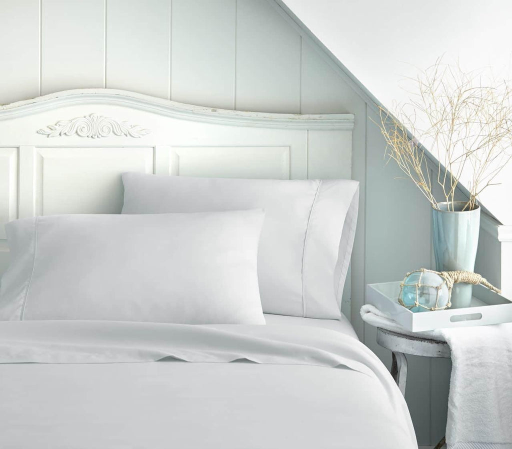 Becky Cameron 4 Piece Sheet Set, Queen, White