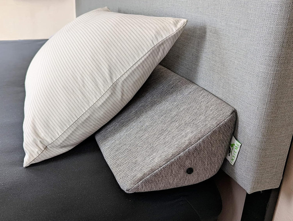 Insieme Bed Wedge Headboard Pillow Gap Filler Foam Wedge (King, Gray) | Multi-Use Triangular Foam Pillow | Cover Gap Between Bed and Headboard or Bed and Wall @ M&A STYLES LTD